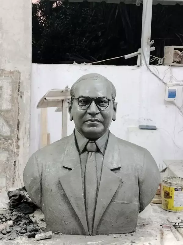 BIMRAO RAMJI AMBEDKAR FIBRE STATUE